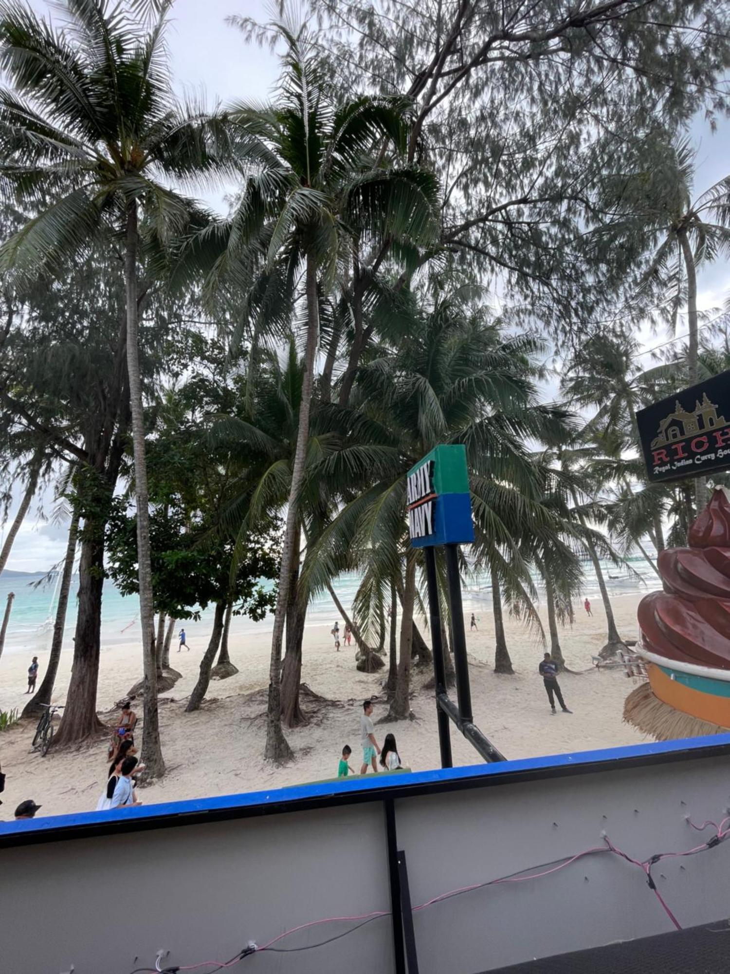 Boracay Coco Huts Hotel Balabag  Exterior photo